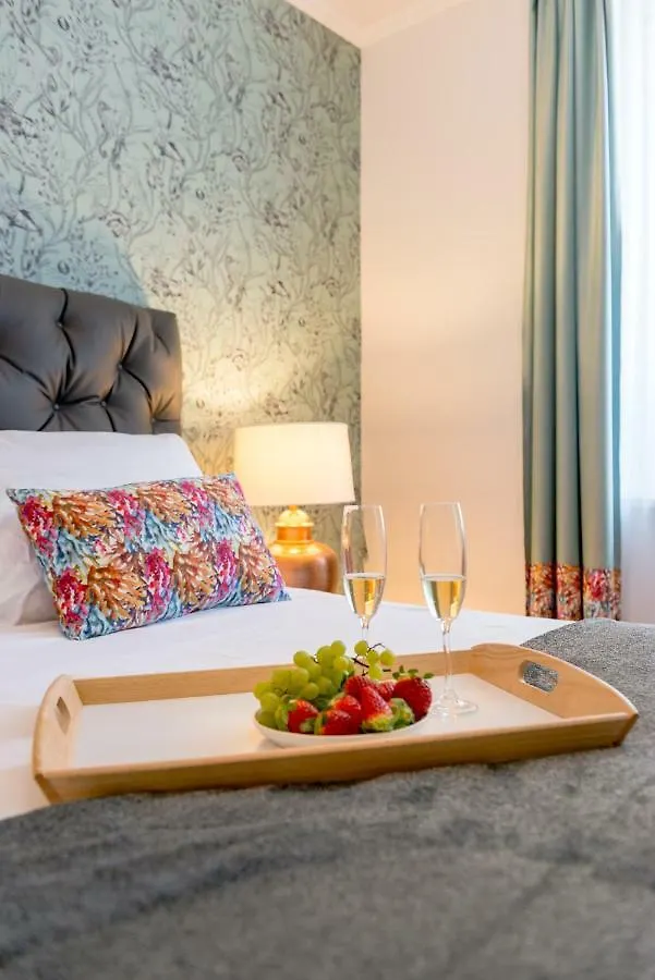 Deluxe Rooms Tramonto 스플리트 4*,